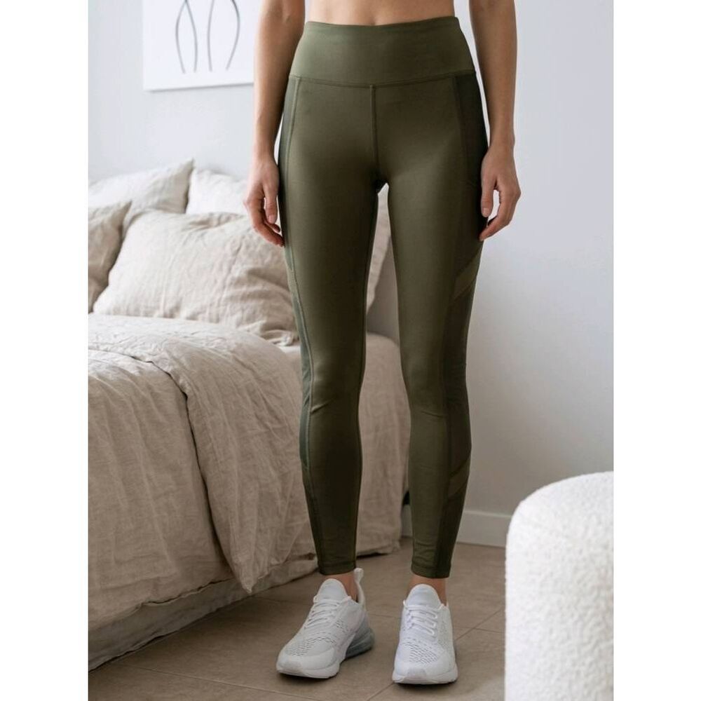 🔹️Olive Color Mesh Side Pocket Athletic Pants Small/Medium